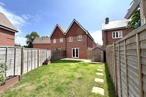 undefined, Hewitts Road, Cranleigh, GU6