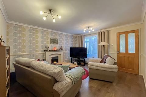 14 Talaton Close, Wolverhampton, WV9 5LS