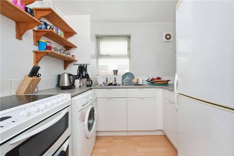 2 bedroom flat to rent, Massingberd Way, Tooting, London, SW17