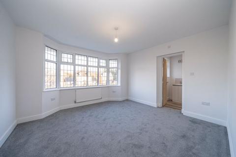 6 bedroom semi-detached house for sale, New Bedford Road, Luton