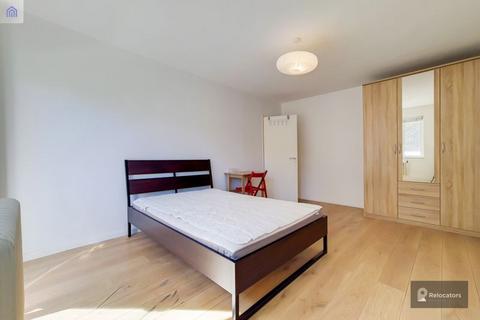 2 bedroom apartment for sale, Sidney Street, Whitechapel E1