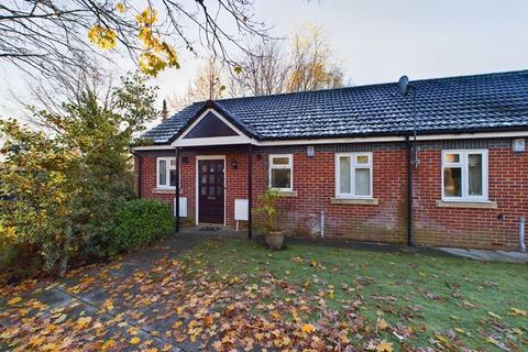 2 bedroom semi-detached bungalow for sale, Scout Green, Middleton, Manchester, M24