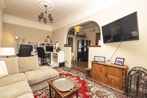 4 bedroom terraced house for sale, Essex Road, Southsea