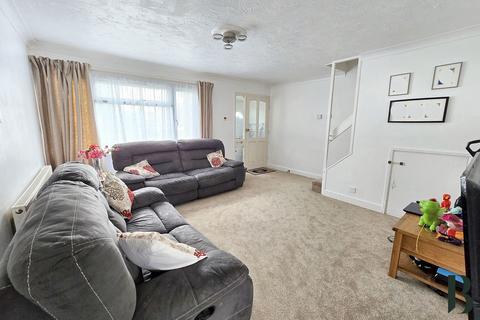 3 bedroom terraced house for sale, Elvaston Way, Reading RG30