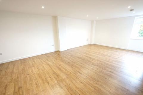 2 bedroom apartment to rent, Somerset Square, Nailsea BS48