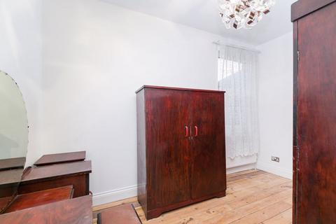 14 Addiscombe Court Road, Croydon, CR0 6TQ