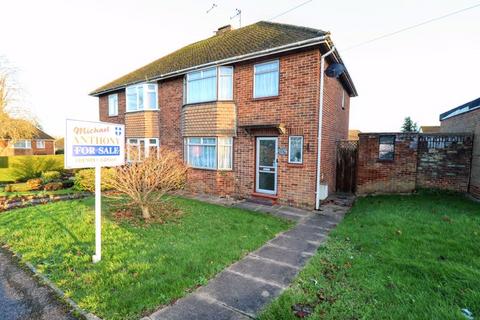 3 bedroom semi-detached house for sale, The Limes, Bletchley, Milton Keynes