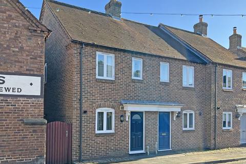 2 bedroom townhouse for sale, West Castle Street, Bridgnorth WV16