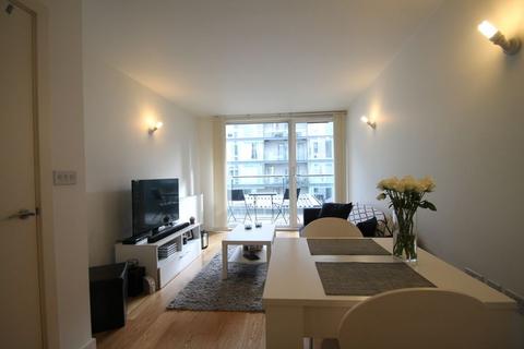 1 bedroom flat to rent, Vantage Building, Hayes.