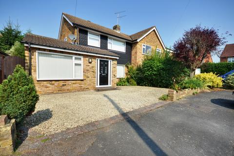 4 bedroom semi-detached house to rent, Mossendew Close, Harefield, UB9 6QD