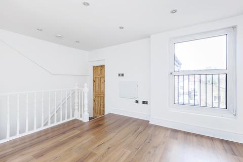 1 bedroom apartment to rent, Dunton Road, Leyton