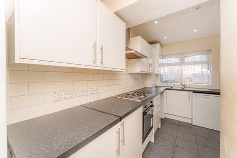 3 bedroom terraced house for sale, Middleham Road, Edmonton