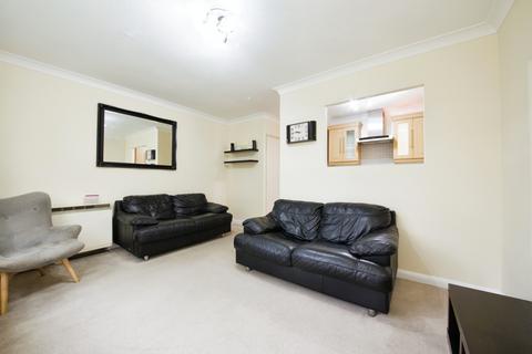 1 bedroom apartment to rent, Barkwood Close, Romford