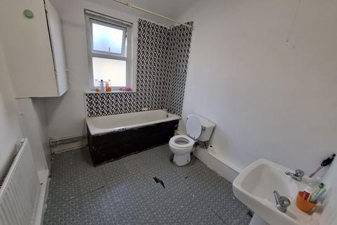 4 bedroom terraced house for sale, Selwyn Street, Liverpool