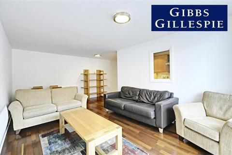 2 bedroom flat to rent, Holland Gardens, Brentford, TW8