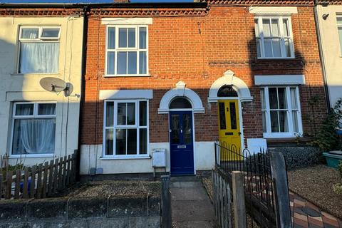 3 bedroom terraced house to rent, Clarke Road, Norwich, NR3