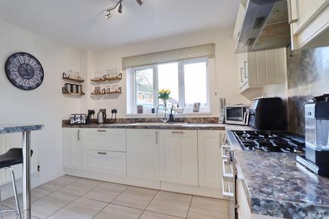 8 Greenhaven Close, Worsley, Manchester, M28 3TX