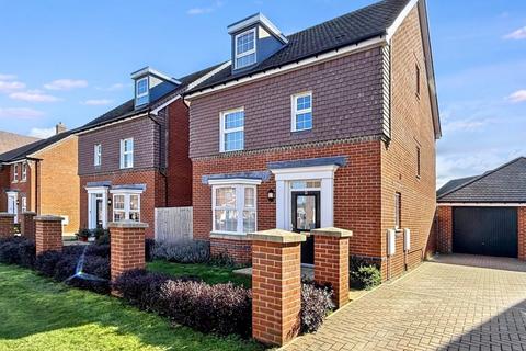 4 bedroom detached house for sale, Larch Wood Avenue, Wimborne, BH21