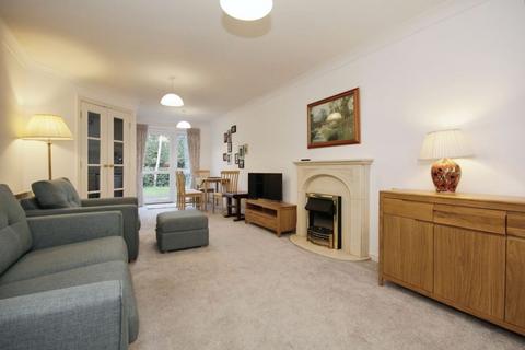 1 bedroom retirement property for sale, 93-101 London Road, Redhill RH1