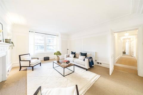 3 bedroom apartment to rent, Knightsbridge SW1X