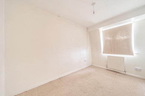 117 Atkinson Road, London, E16 3LT