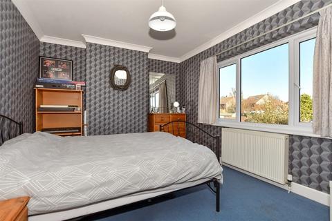 3 bedroom semi-detached house for sale, Ramsgate Road, Broadstairs, Kent