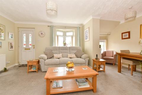 2 bedroom semi-detached bungalow for sale, Nelson Drive, Cowes, Isle of Wight