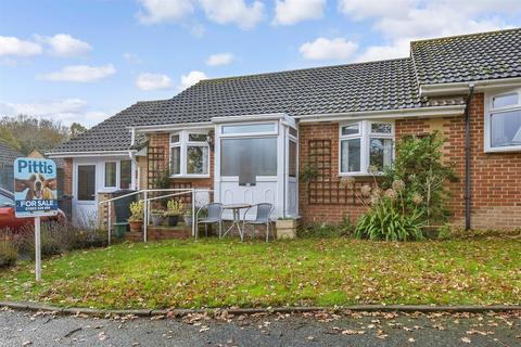 2 bedroom semi-detached bungalow for sale, Nelson Drive, Cowes, Isle of Wight