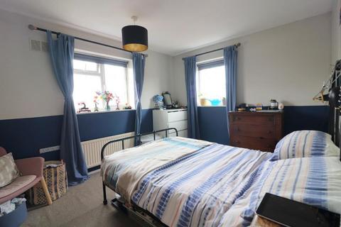 2 bedroom semi-detached house for sale, Luton LU2