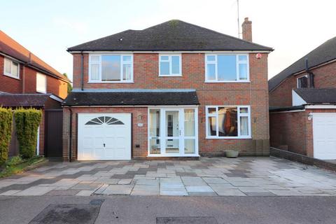 4 bedroom detached house for sale, Luton LU2