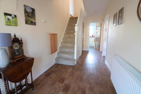 12 Egdon Drive, Luton, LU2 7AZ