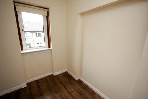 3 bedroom flat to rent, Glasgow G12