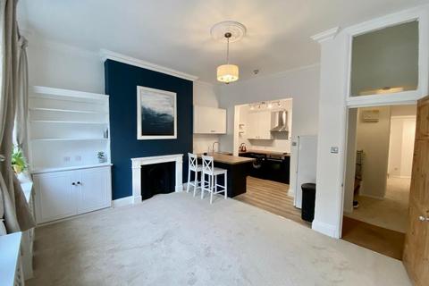 2 bedroom apartment to rent, Montpelier Road, Brighton, BN1 3BD