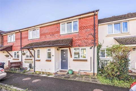 2 bedroom terraced house to rent, Woodfield Close, Tangmere, Chichester, West Sussex, PO20