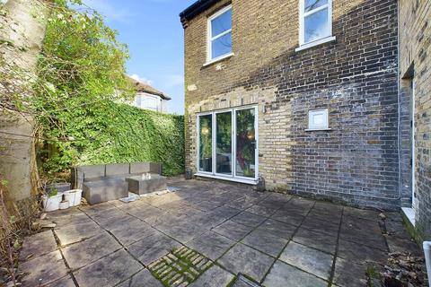 2 bedroom end of terrace house for sale, Sussex Road, South Croydon CR2