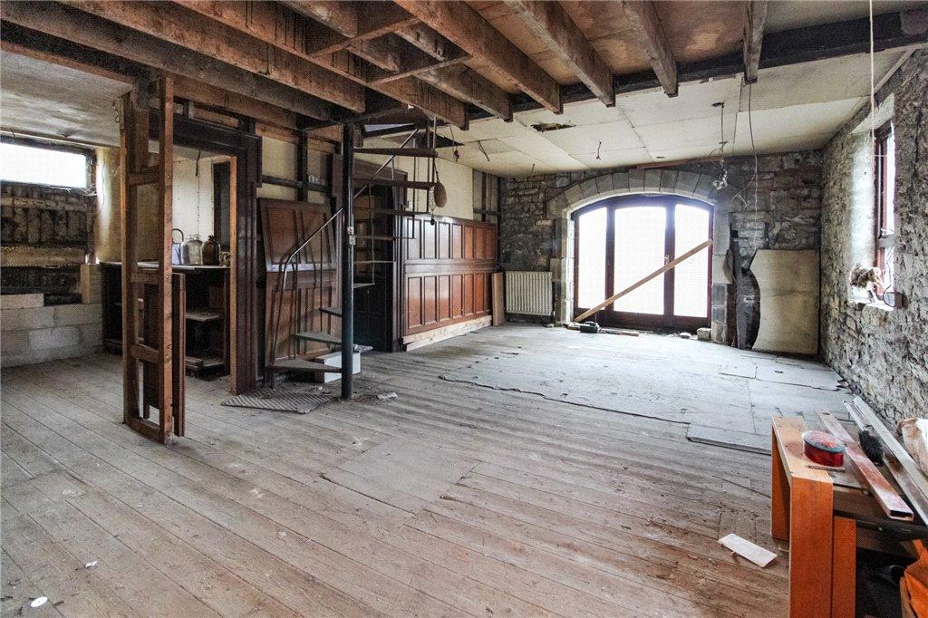 Upper Room 2