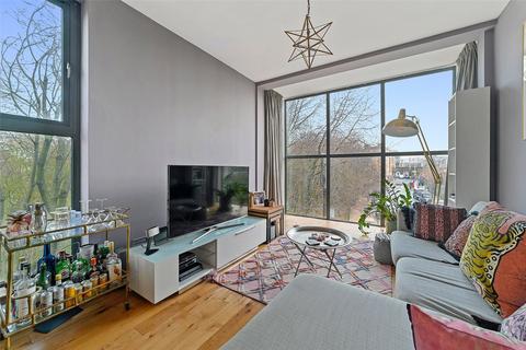 2 bedroom apartment for sale, Guide £500,000 - £525,000 Brady Street, London E1