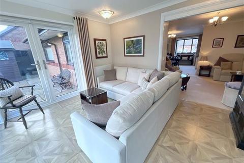 18 Abbots Meadow, Sothall, Sheffield, S20 2QU