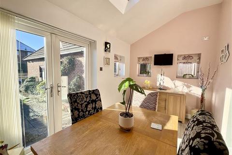 38 Retford Road, Sheffield, S13 9LE