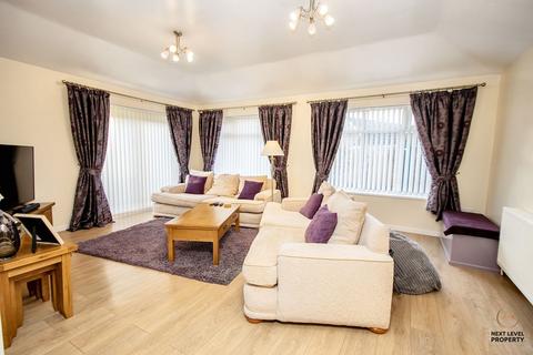 3 bedroom house for sale, Bullfinch Way, Friday Bridge, PE14