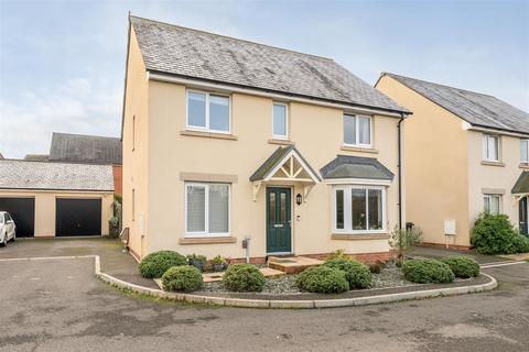 4 bedroom detached house for sale, Crabtree Close, Cranbrook, Exeter