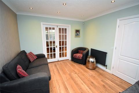 4 bedroom detached house for sale, Bedford Road, Houghton Regis, Dunstable, Bedfordshire, LU5