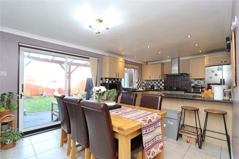 3 bedroom terraced house for sale, Bayard Avenue, Downs Barn, Milton Keynes, Buckinghamshire, MK14