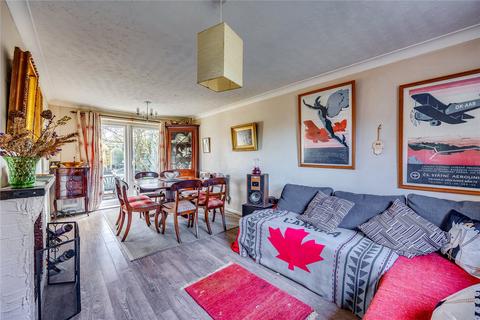 4 bedroom semi-detached house for sale, Preston Road, Toddington, Bedfordshire, LU5