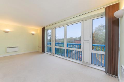 2 bedroom flat for sale, Rodney Point, 309 Rotherhithe Street, London, SE16