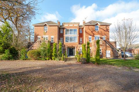 3 bedroom terraced house for sale - Laurel Court, Denham Road, Iver, Buckinghamshire, SL0