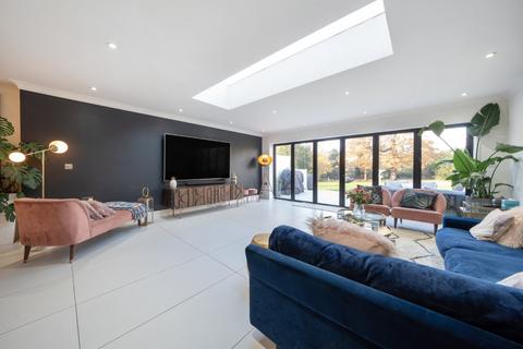undefined, Laurel Court, Denham Road, Iver, Buckinghamshire, SL0