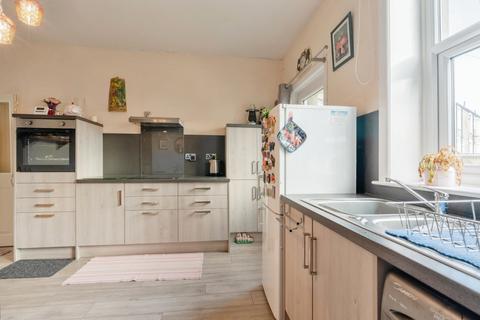 2 bedroom terraced house for sale, Howard Street, Lancashire BB9