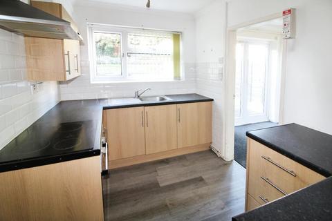 2 bedroom semi-detached house to rent, Valley Ridge, Leeds LS25