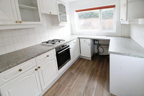 2 bedroom semi-detached house to rent, Westbourne Avenue, Leeds LS25